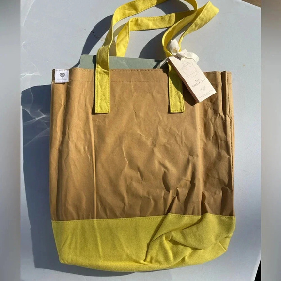 NWT Heartfelt by Anthropologie GardenTote and Kneeling Pad Gift Set - Picture 3 of 12